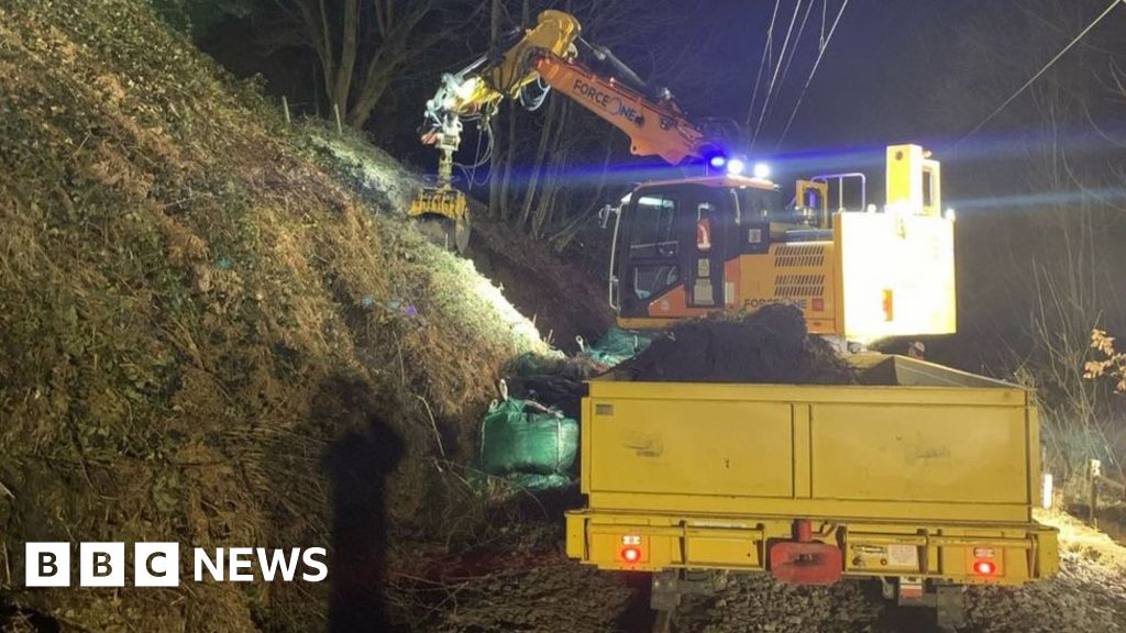 Baildon landslip: 2,500 tonnes of soil removed from embankment