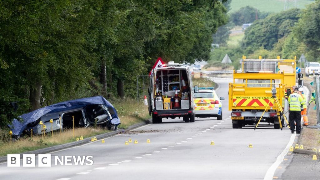 Man killed in collision on A90 Stonehaven to Dundee road BBC News