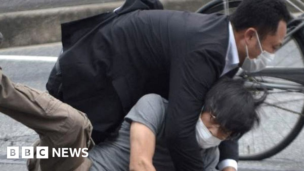 Shinzo Abe: What is Japan's record on gun violence?