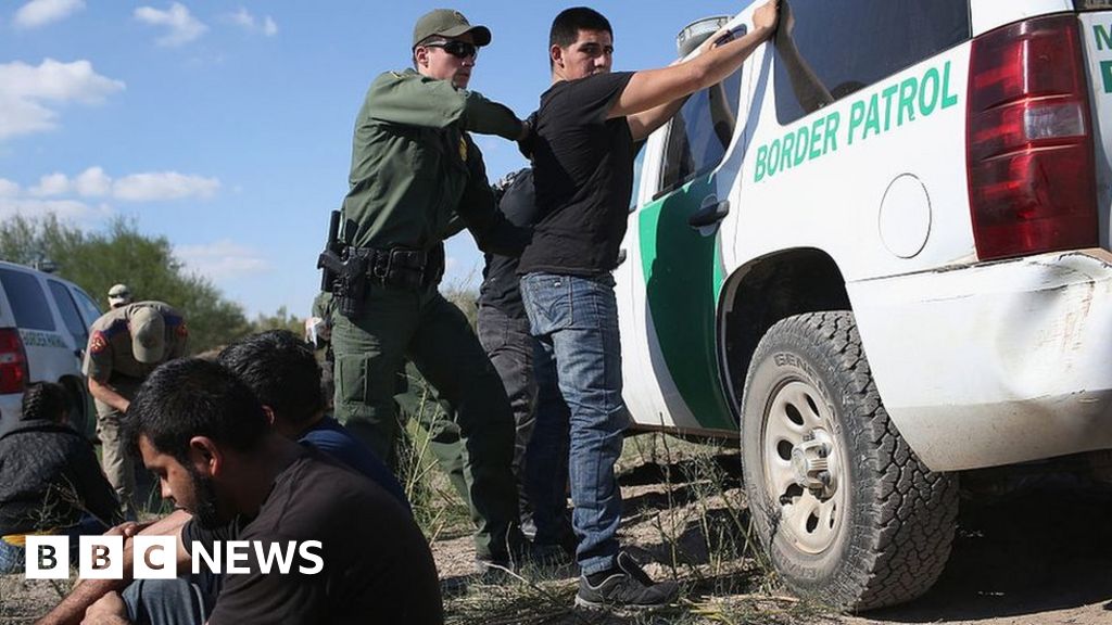 US Border Arrests At Lowest Since 1971 - Trump Administration - BBC News