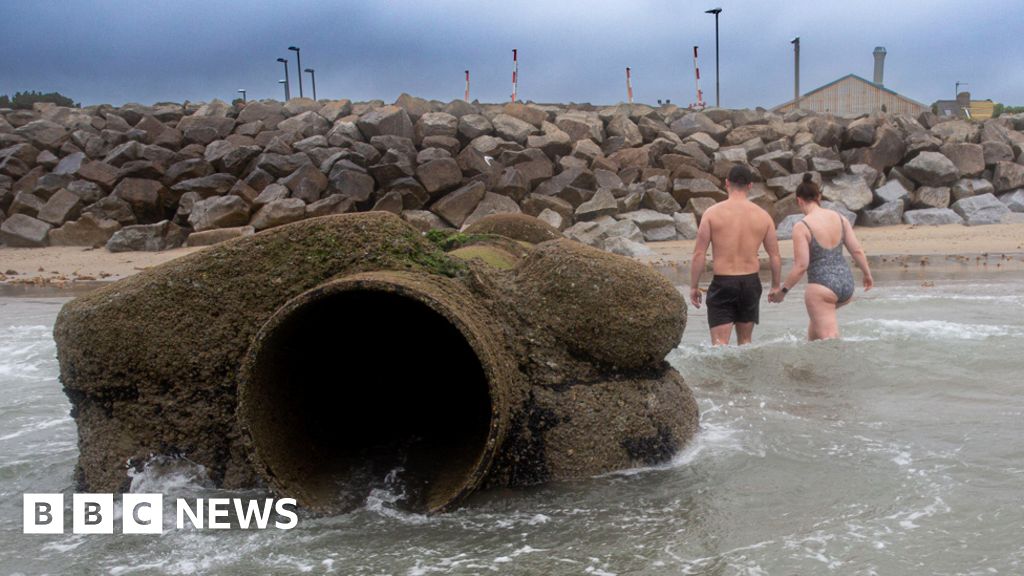 Most of England's sewage systems are overwhelmed, finds analysis