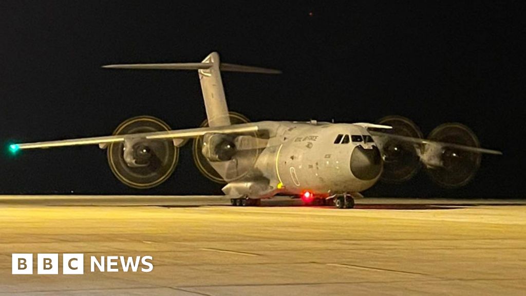 Sudan: Second evacuation flight of Britons lands in Cyprus