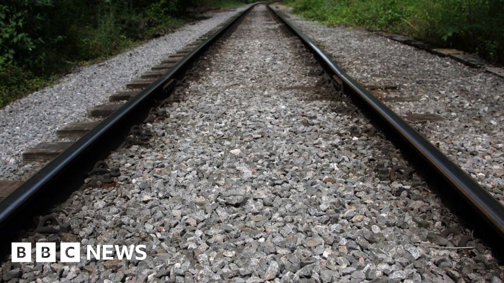 Railway station may return to Shepton Mallet BBC News