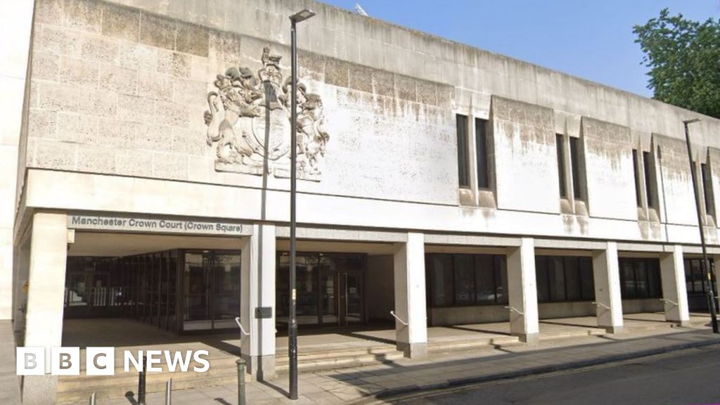Coronavirus Manchester Crown Court To Stay Closed All Week Bbc News