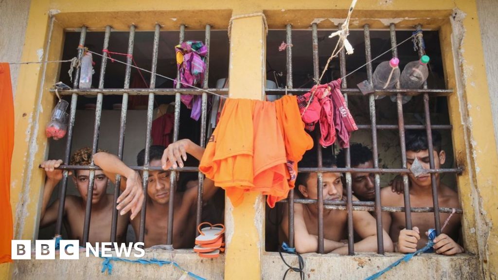 Mass Slaughter in Brazil Prison Exposes Gang War over Drugs