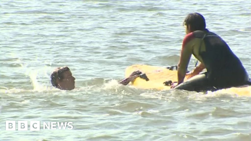 Drownings Prompt Lifeguard Patrols At Three Cliffs Bay - BBC News