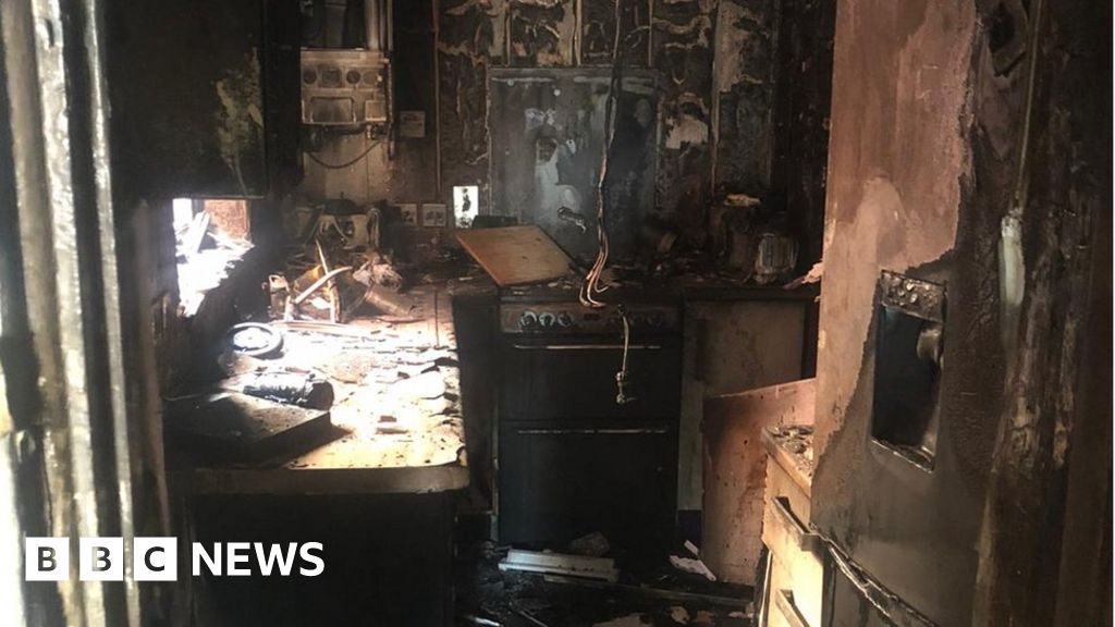 Tumble dryer fire causes extensive damage to house