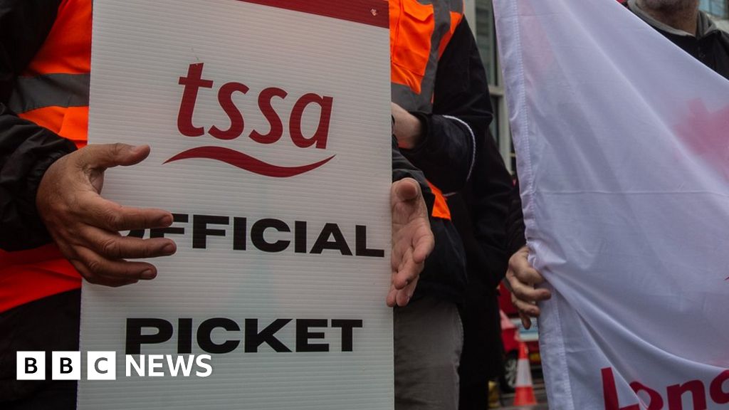 TSSA transport union suspends bosses after bullying probe