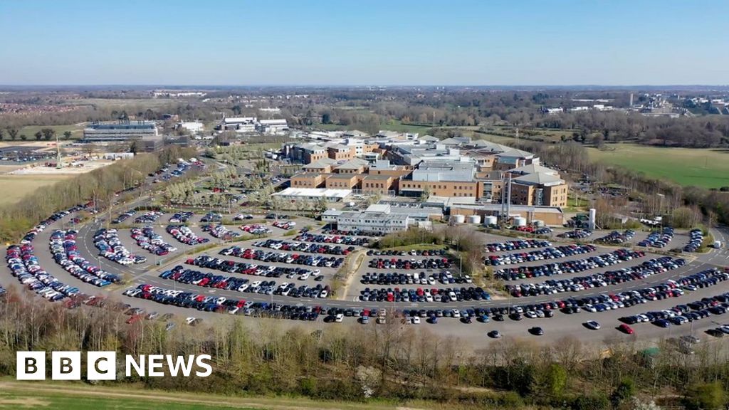 Norfolk Coroner raises concerns over woman's fatal fall