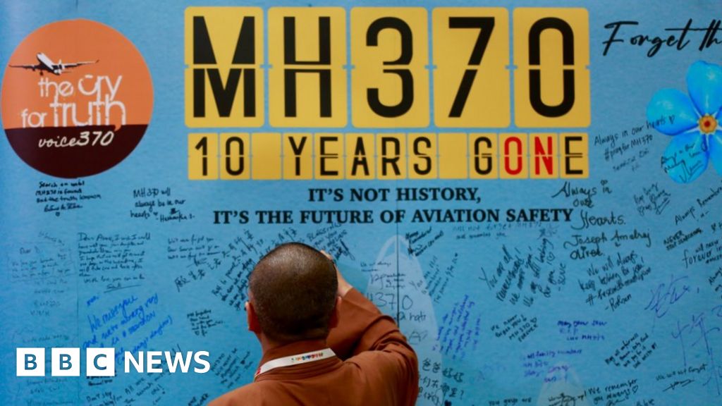 MH370: Как Malaysia Airlines се върна след двойна трагедия