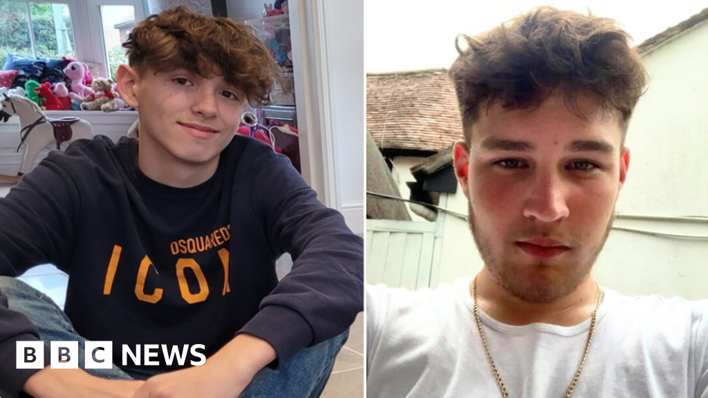 Family tributes for teens killed in Marcham triplefatal crash BBC News