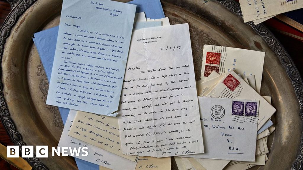 Narnia Creator Cs Lewis S Letters To Children Go On Sale Bbc News