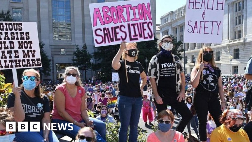 Abortion rights march: Thousands attend rallies across US