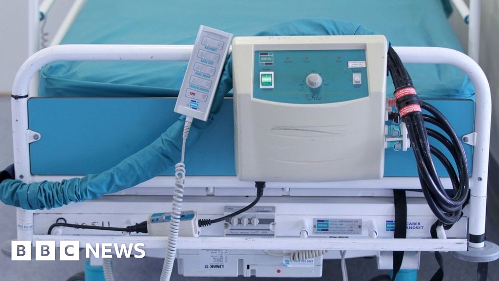 Occupational therapist pilot 'saved 15,000 hospital bed days' BBC News