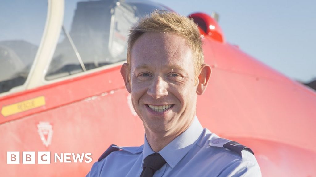 Red Arrows Crash Cpl Jonathan Bayliss Named As Victim Bbc News