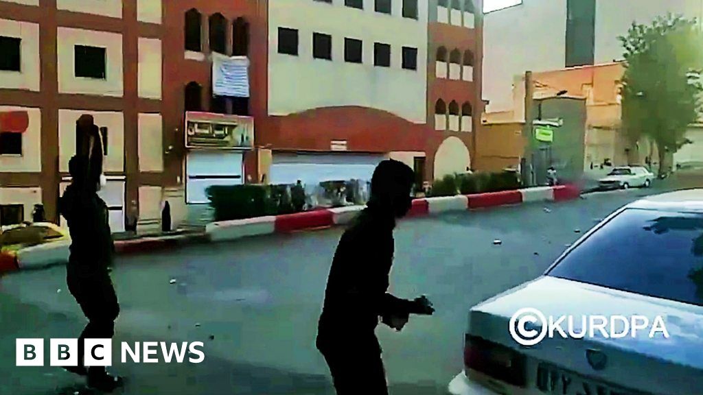 Iran Protests Shots Fired As Security Forces Chase Protesters Iran Protests Shots Fired As Security Forces Chase Protesters