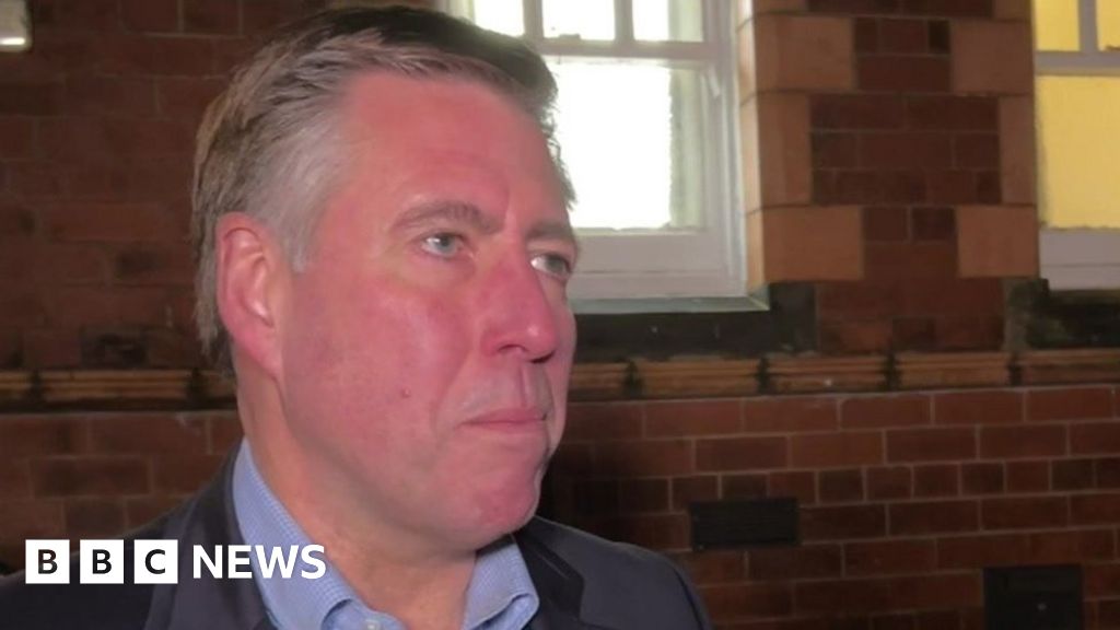 Hale asylum seekers: MP criticises hotel plan for village