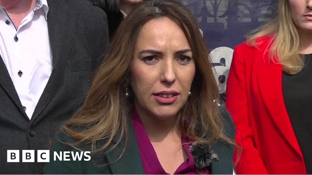 Julian Assange's wife 'Astounded' by Court's Delay on Appeal Decision