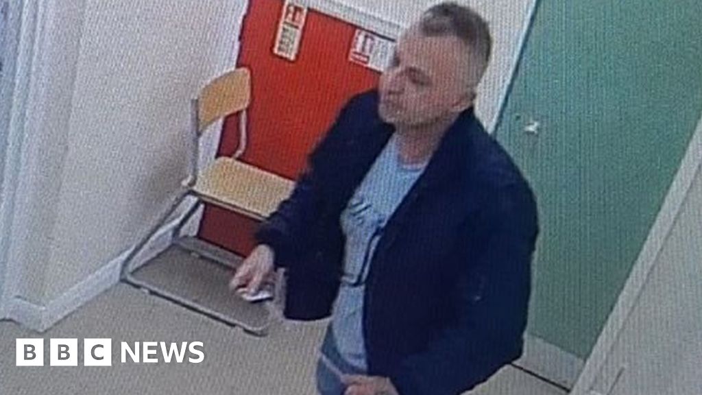 Convicted killer Marcus Coates absconds from open prison