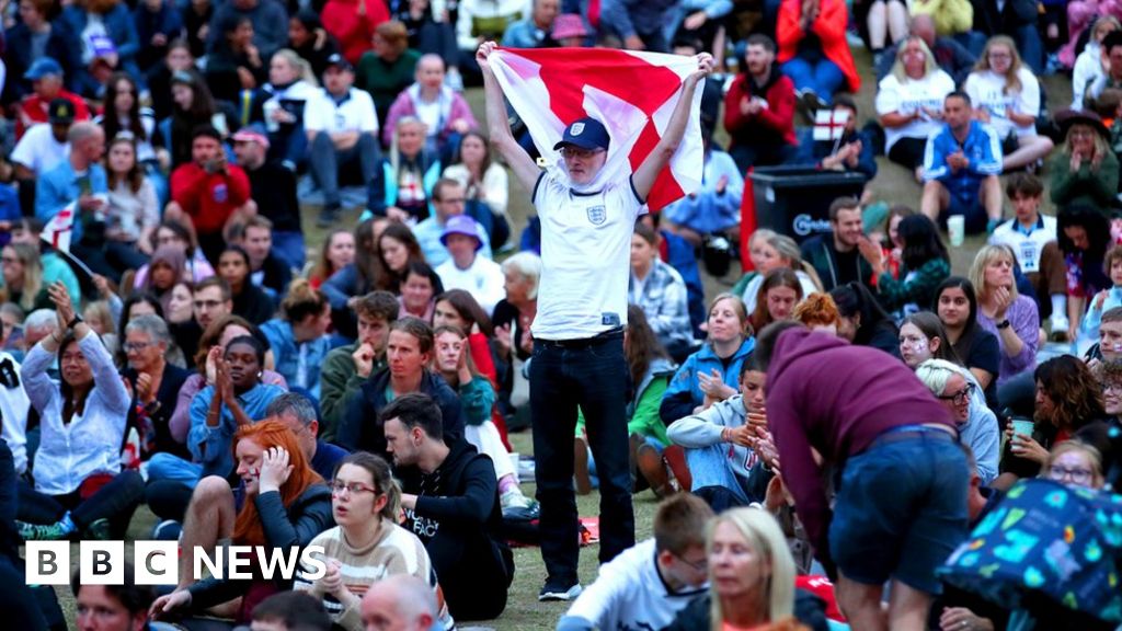 No extra bank holiday even if England women win Euros, says government