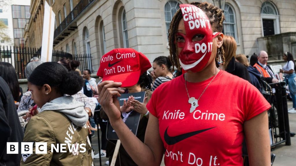 News Daily: Female knife possession up and the brand that changed fashion