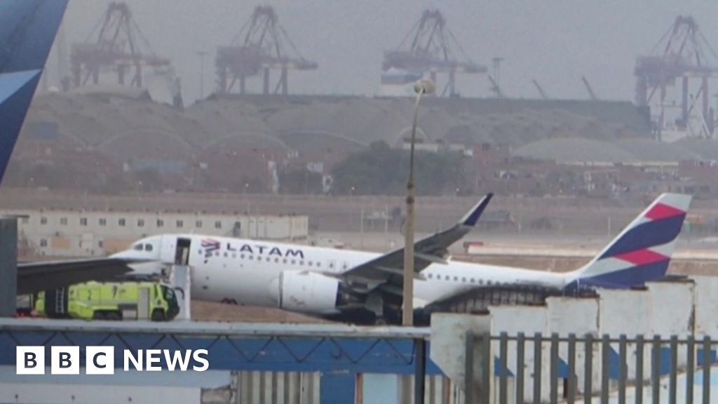 Lima airport: Two firefighters dead as plane crashes during take-off – BBC