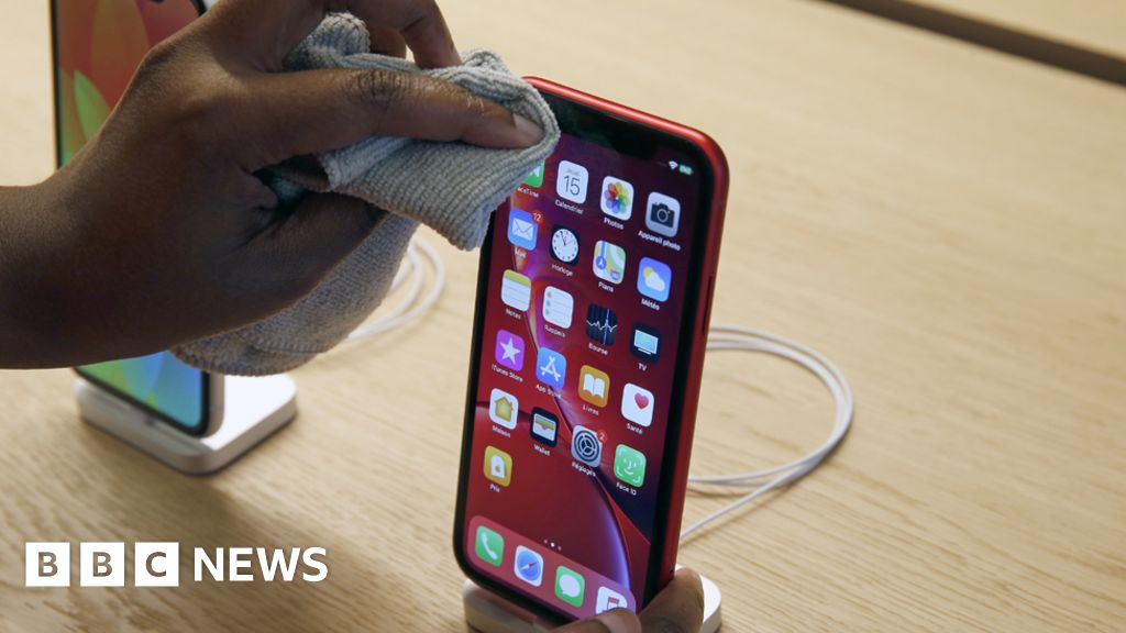 Apple hit with record €1.1bn fine in France