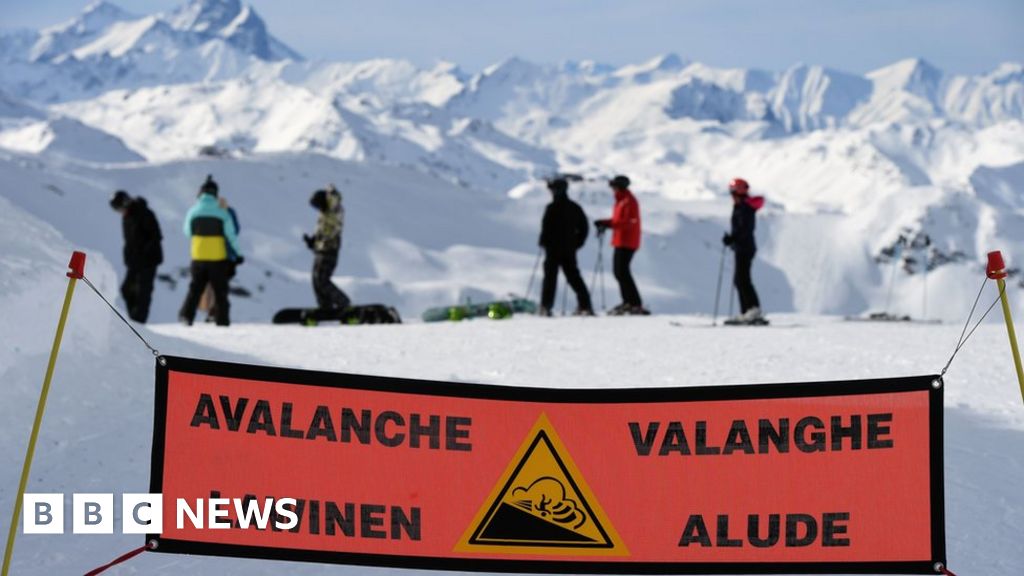 French avalanche app warns skiers of risks BBC News