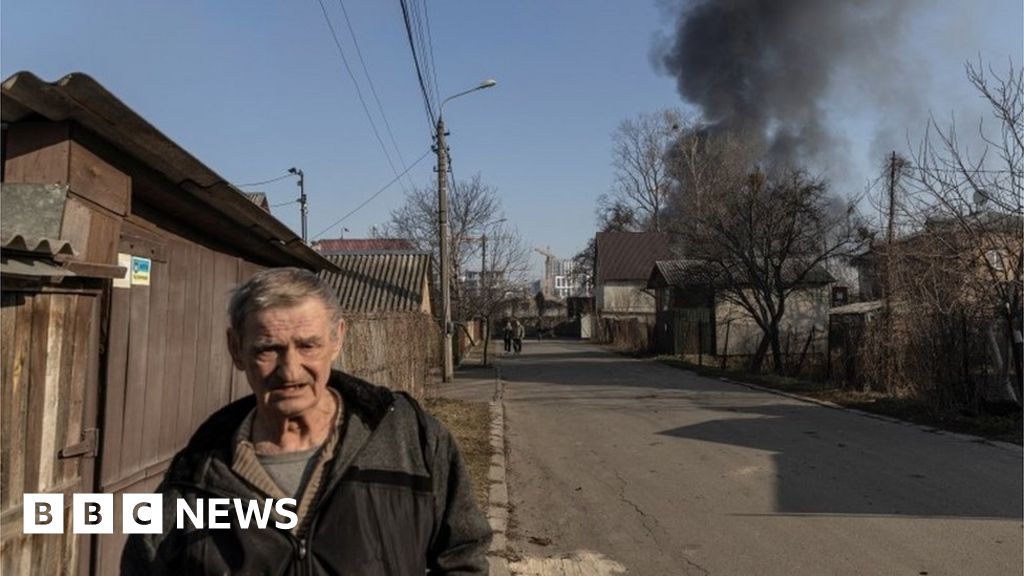 A Kremlin adviser resigns and Ukrainian territory regained - Ukraine's latest war round-up