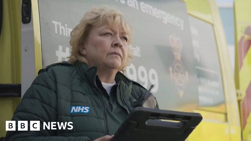Víctima: presión del NHS reflejada en episodio improvisado