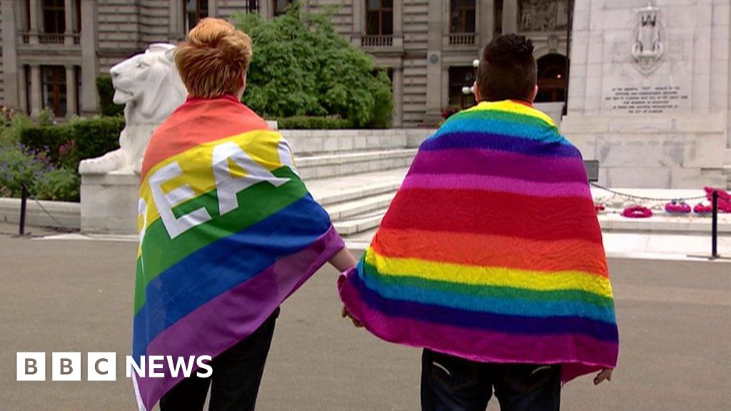 Glasgow Vigil For Orlando Shooting Victims Bbc News