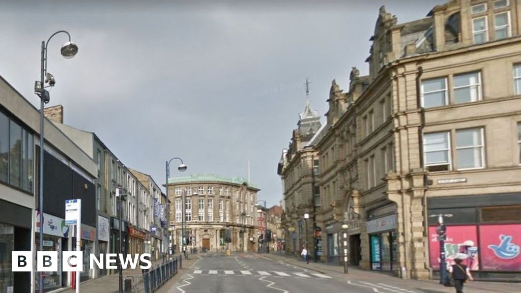 Man in Huddersfield stabbing attack seriously injured