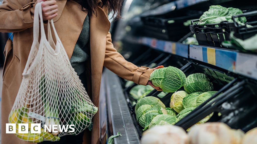 Lebensmittelkosten und Essen auswärts führen zu einer geringeren Inflation