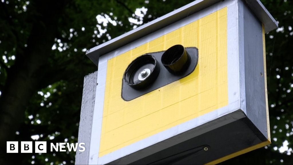 leeds-bird-box-anti-speeding-measure-built-by-residents-bbc-news