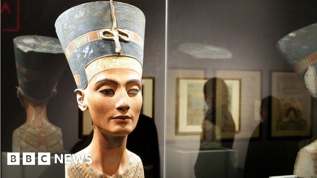 Nefertiti Was Buried Inside King Tut S Tomb Bbc News