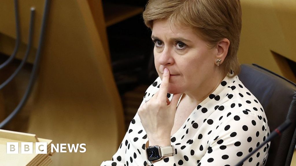 Nicola Sturgeon's Covid WhatsApp messages were deleted - newspaper report