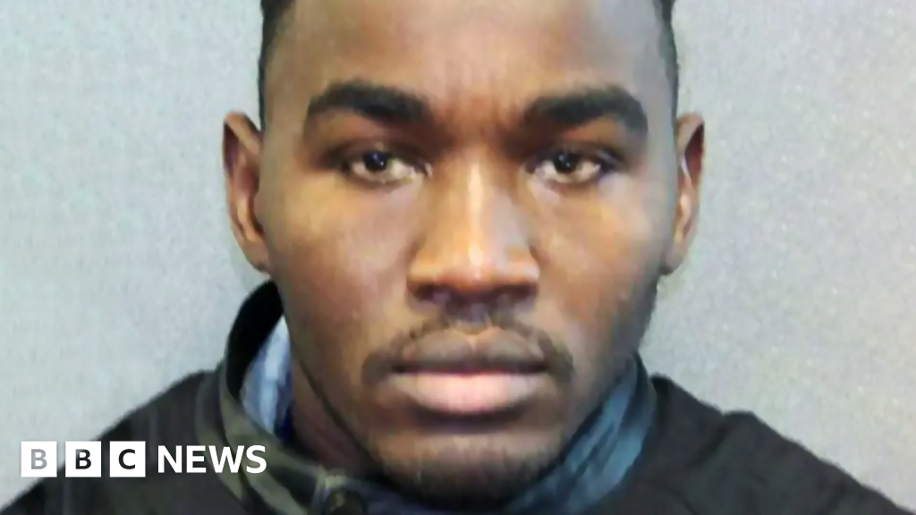 Police officer tells inquiry how he shot Glasgow hotel attacker