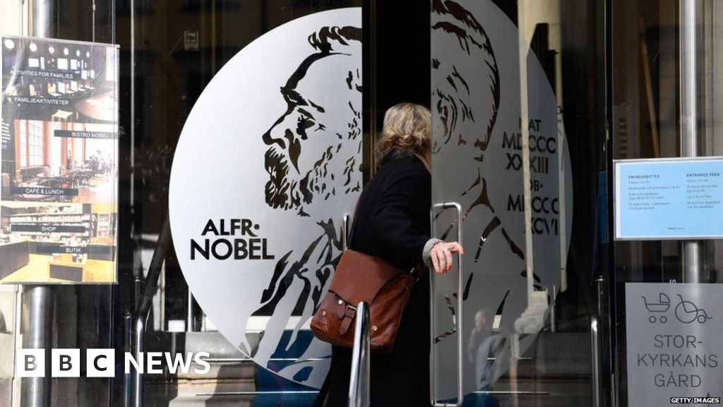 Two Nobel literature prize committee members quit thumbnail