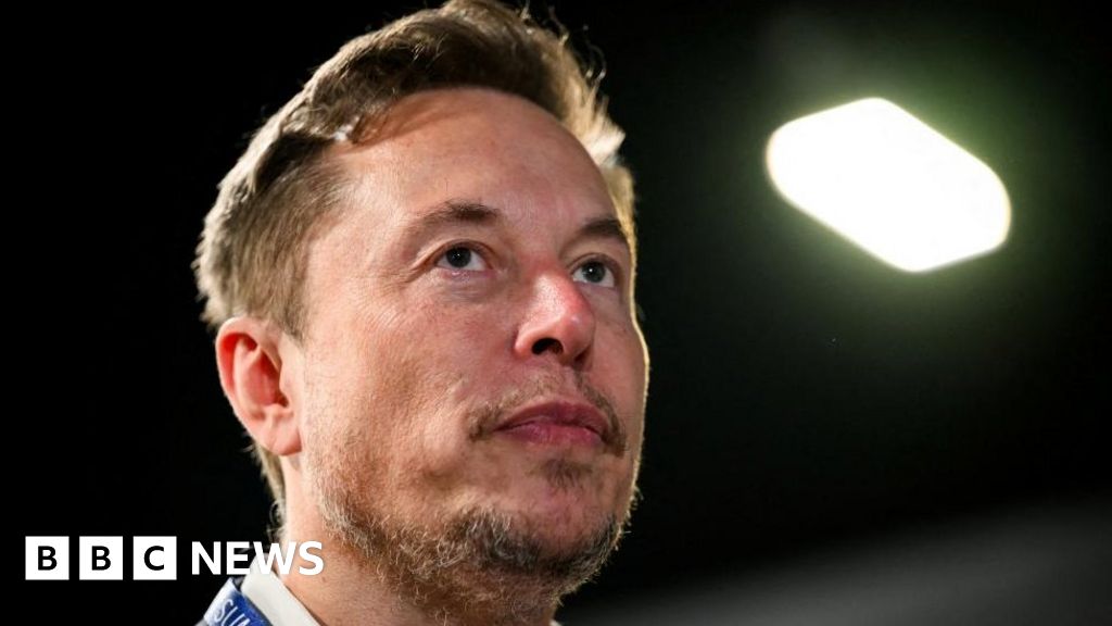 Australian PM calls Elon Musk an 'arrogant billionaire' in row over attack footage - BBC.com