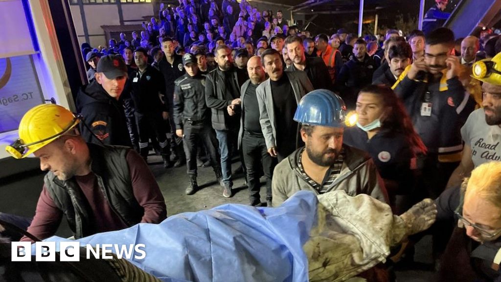 Turkish mine explosion kills 22 and leaves dozens trapped