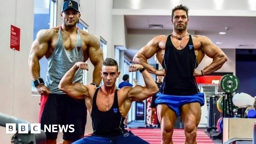 Bodybuilder in Australia who ate fiancee's placenta becomes online star -  BBC News