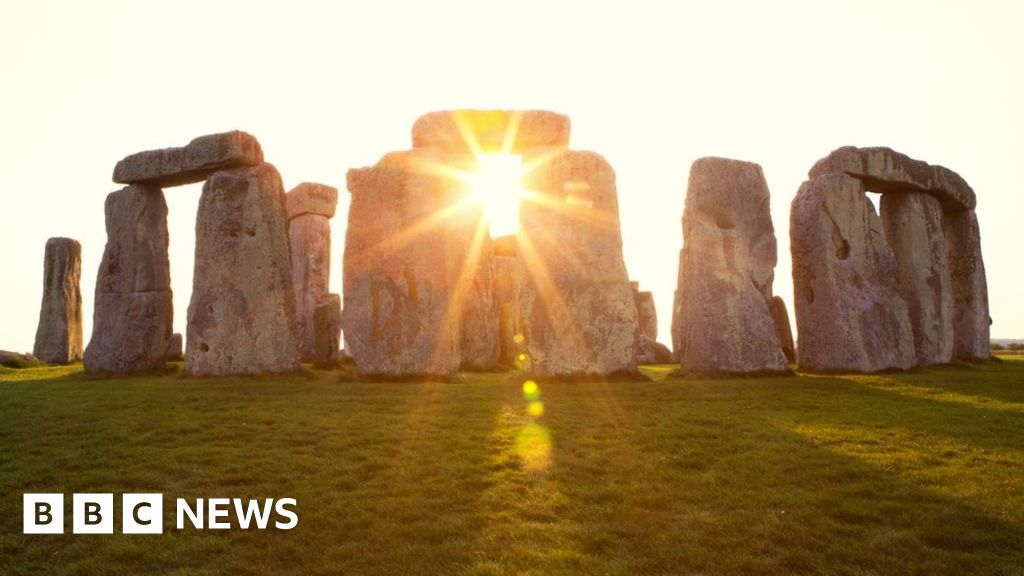 Stonehenge winter solstice Wiltshire motorists warned of disruption