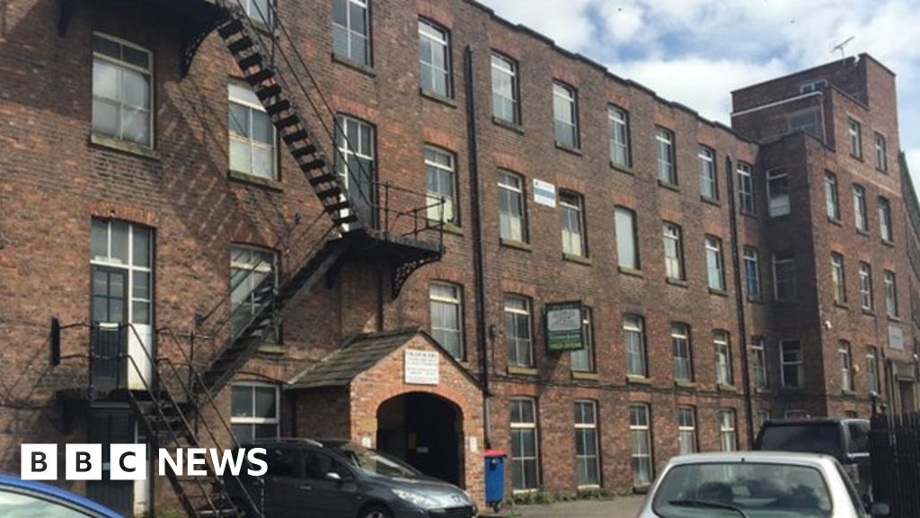 Macclesfield silk mill to be sold to Cheshire East Council BBC News