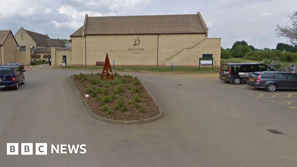 Bicester water and adventure park plans unveiled BBC News