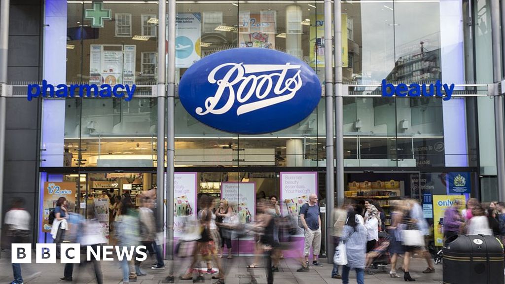 Boots to sell £6 Covid tests ahead of rule change