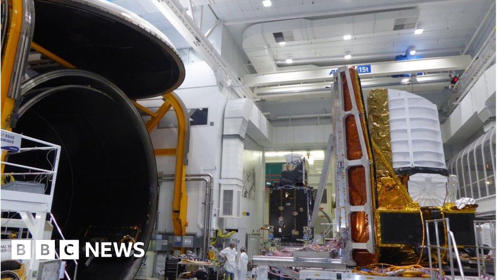 Euclid space telescope to study 'dark Universe' makes progress