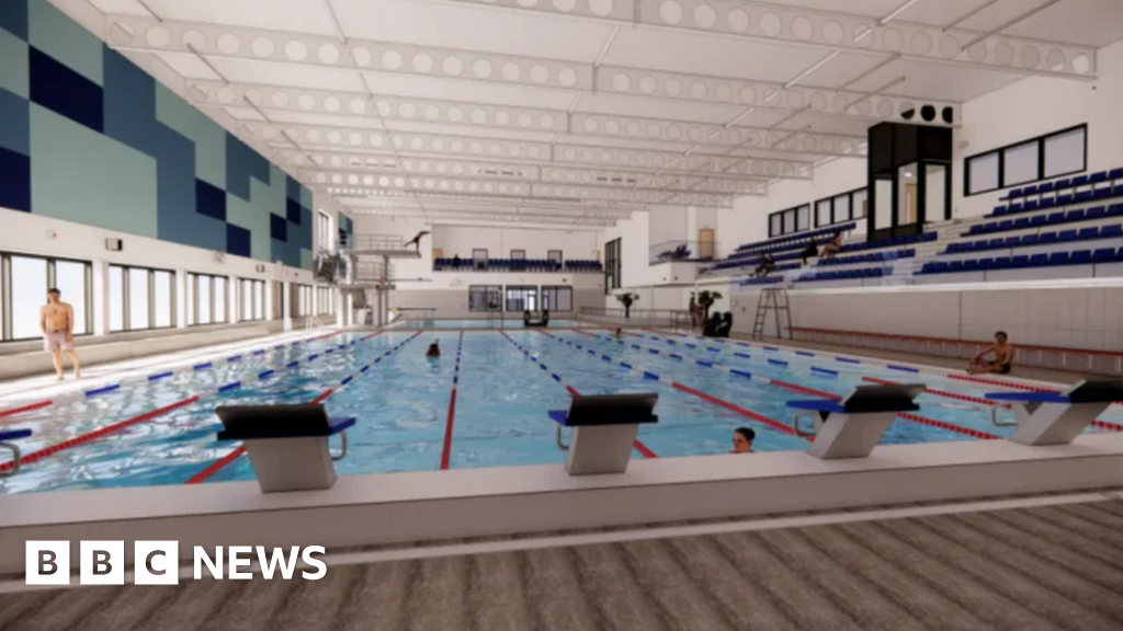 Reading: Rivermead Leisure Centre swimming pools to open in summer ...