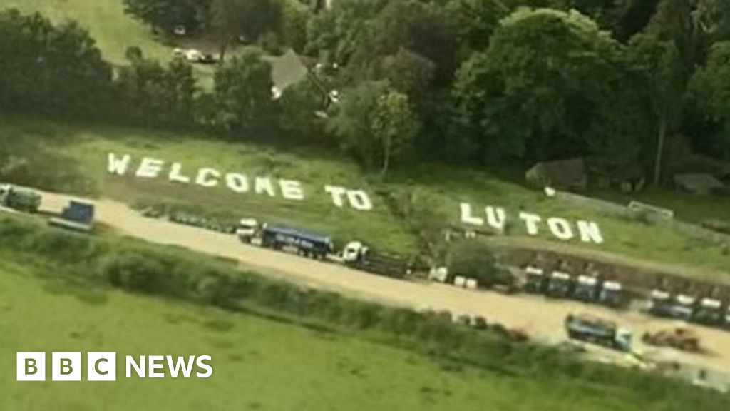 ‘Welcome to Luton’ stunt panics Gatwick Airport arrivals