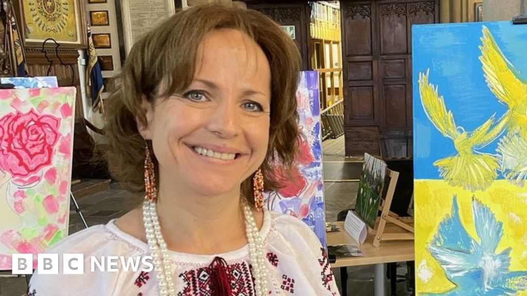 Ukrainian refugee in Bedford says her art is now 'full of life'