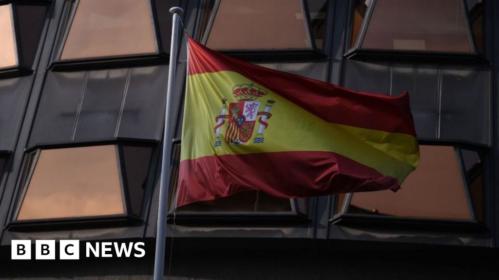 Правосъдни служители в Испания бяха оставени с червено лице след
